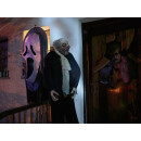 EUROPALMS Halloween Figur Zeraktor 164cm - Stehende Figur: Zombie-Butler mit Licht-, Sound-, und Bewegungseffekten